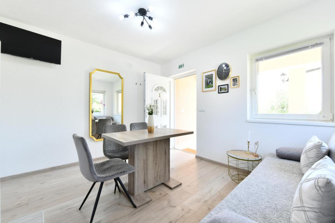 Apartments Green Linden Rakovica Zewnętrze zdjęcie