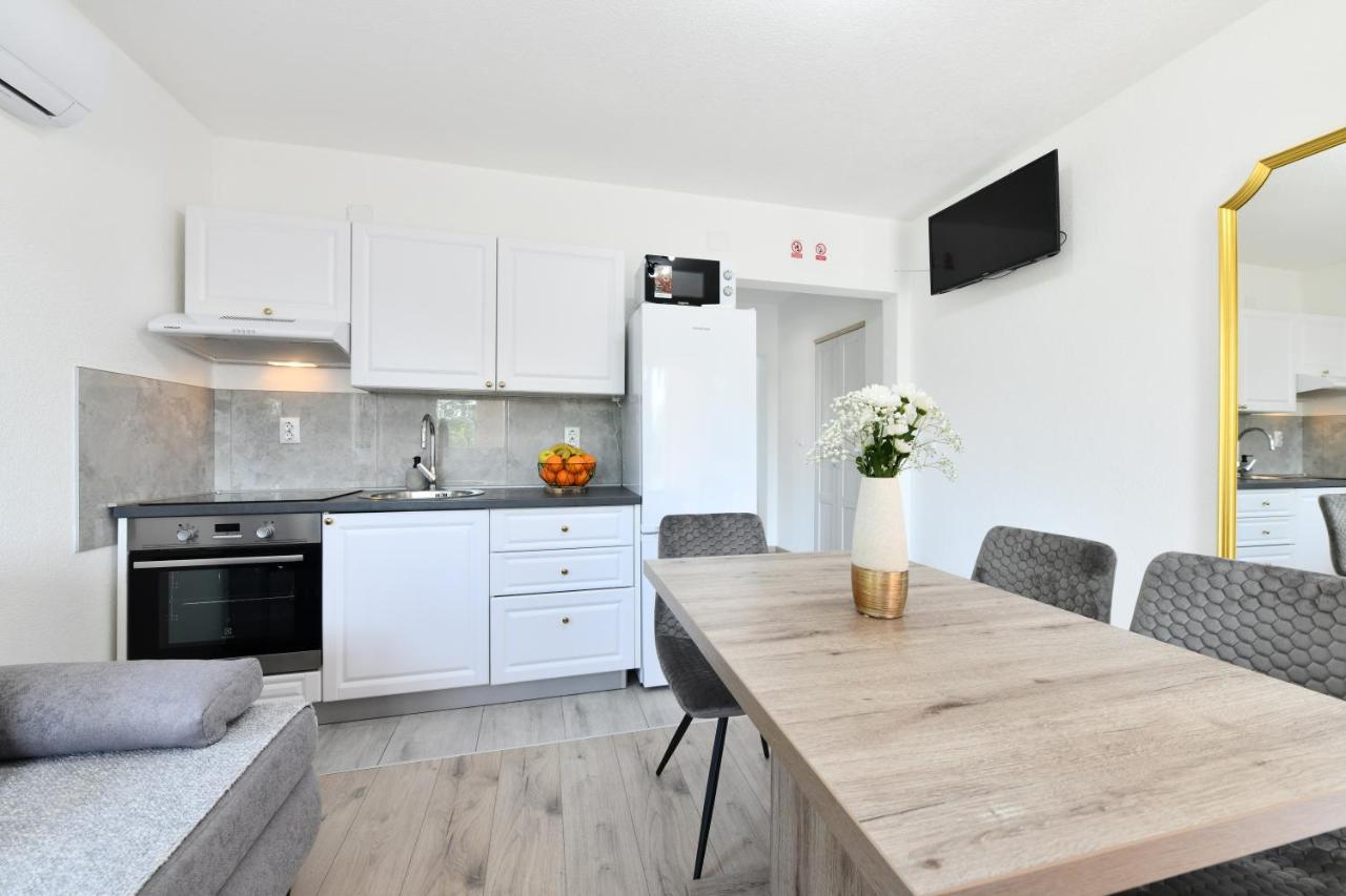 Apartments Green Linden Rakovica Zewnętrze zdjęcie