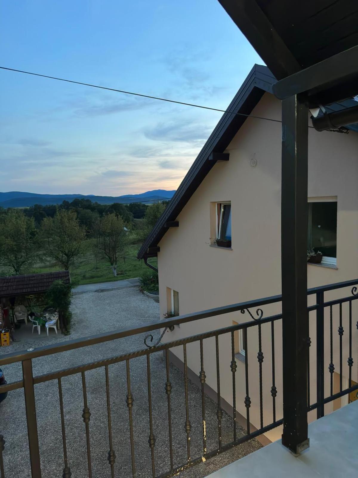 Apartments Green Linden Rakovica Zewnętrze zdjęcie